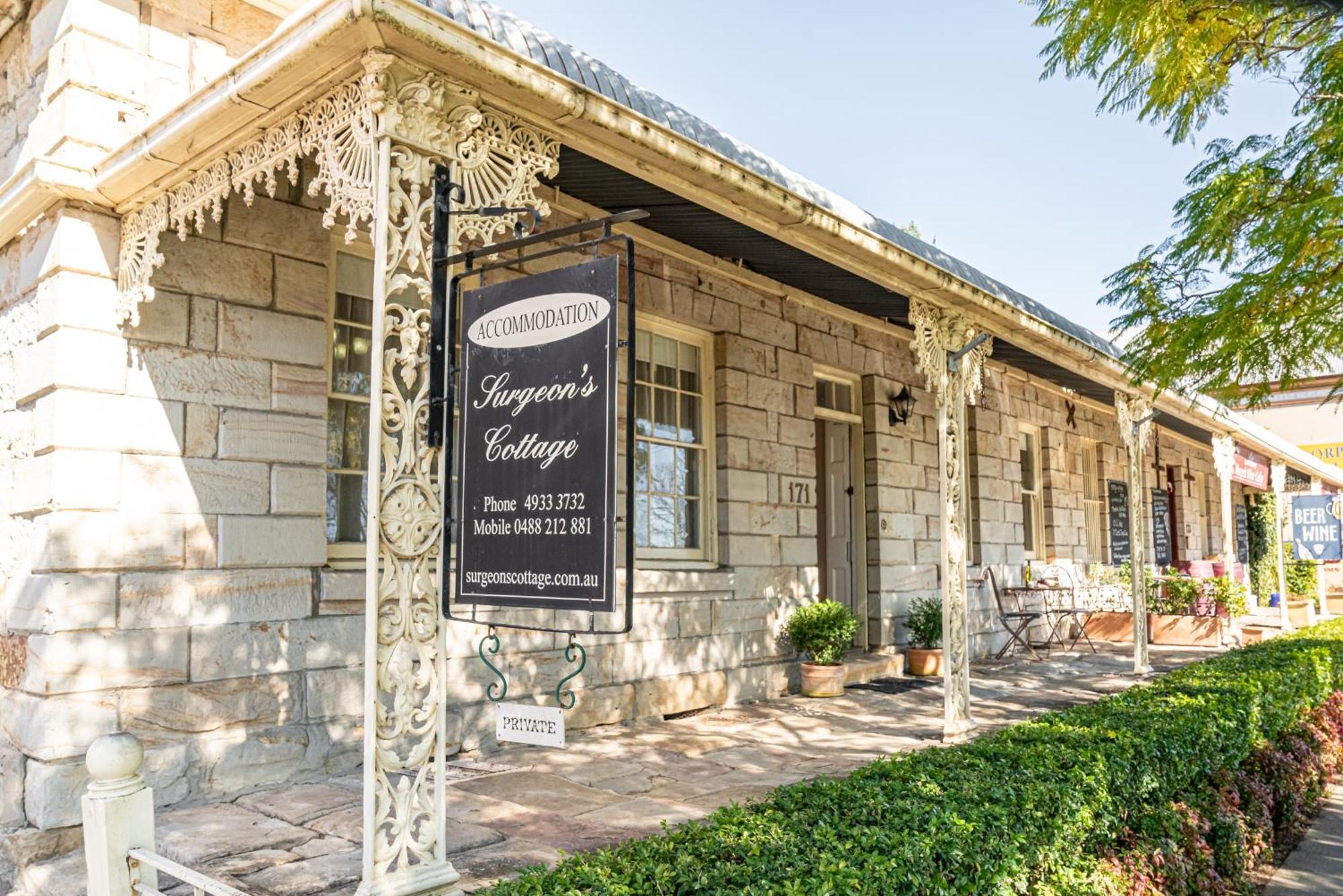 Surgeon'S Cottage Morpeth Exterior photo